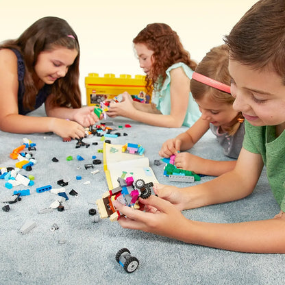 LEGO® Classic Medium Creative Brick Box (Set 10696)